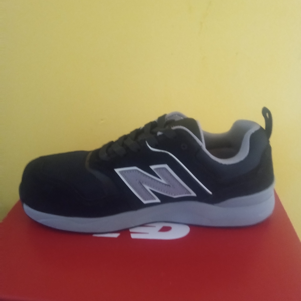 New balance steel toe sneakers